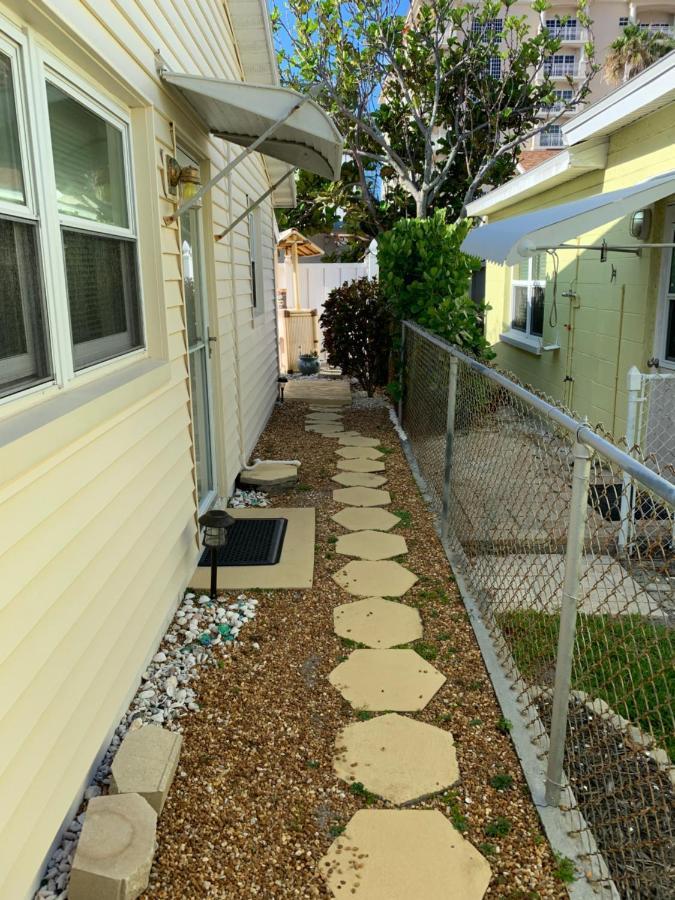 Michaels -Beachside Bungalows St. Pete Beach Buitenkant foto